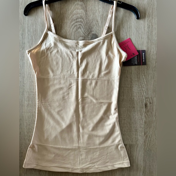 NWT Yummie Tummie EVA Nylon Tank by Heather Thomson Nude Size Small - Picture 3 of 10